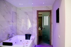 DAFNI LUXURY SUITES